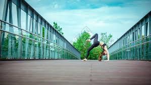 二八杠庄家限红的奥秘：为什么赌场要限制玩家的最高投注额？（二八杠庄家为何限红？赌场设置最高投注额的原因解析）